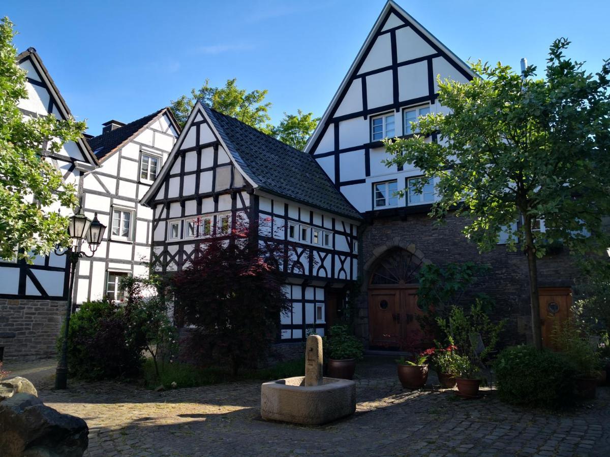 Hotel Fünf Giebel Eck in der Freiheit am Ruhrtalradweg Wetter  Exterior foto